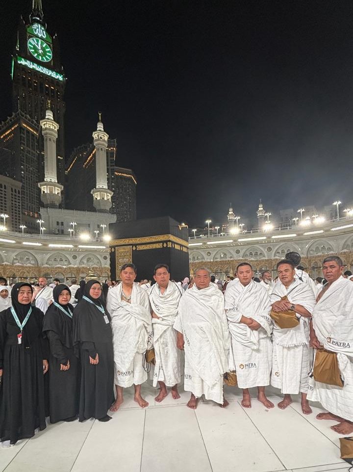 Beribadah Umroh Bersama Artha Travelindo Madani, sebuah perusahaan Travel Umroh dan Wisata Halal Terpercaya